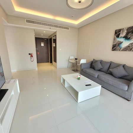 Sunday Luxury Downtown Adliya Formerly Jewel Hotel Al Manamah Esterno foto