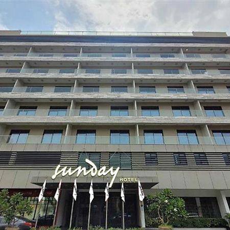 Sunday Luxury Downtown Adliya Formerly Jewel Hotel Al Manamah Esterno foto