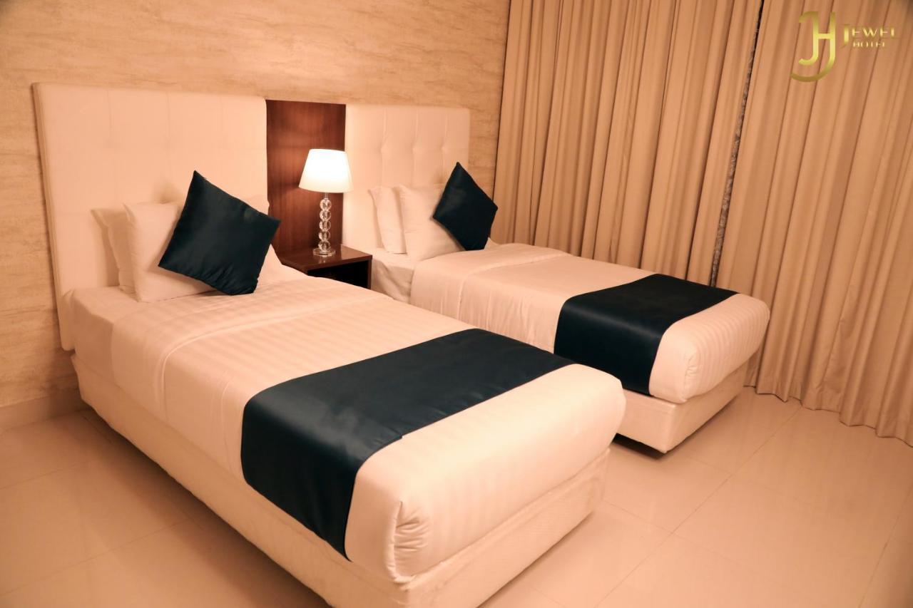 Sunday Luxury Downtown Adliya Formerly Jewel Hotel Al Manamah Esterno foto