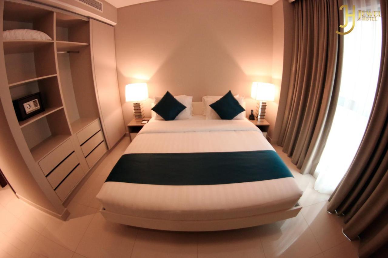 Sunday Luxury Downtown Adliya Formerly Jewel Hotel Al Manamah Esterno foto