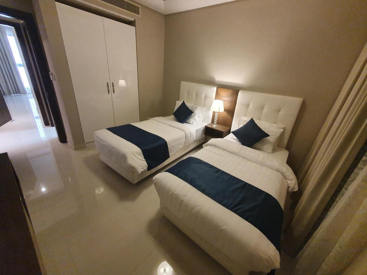 Sunday Luxury Downtown Adliya Formerly Jewel Hotel Al Manamah Esterno foto
